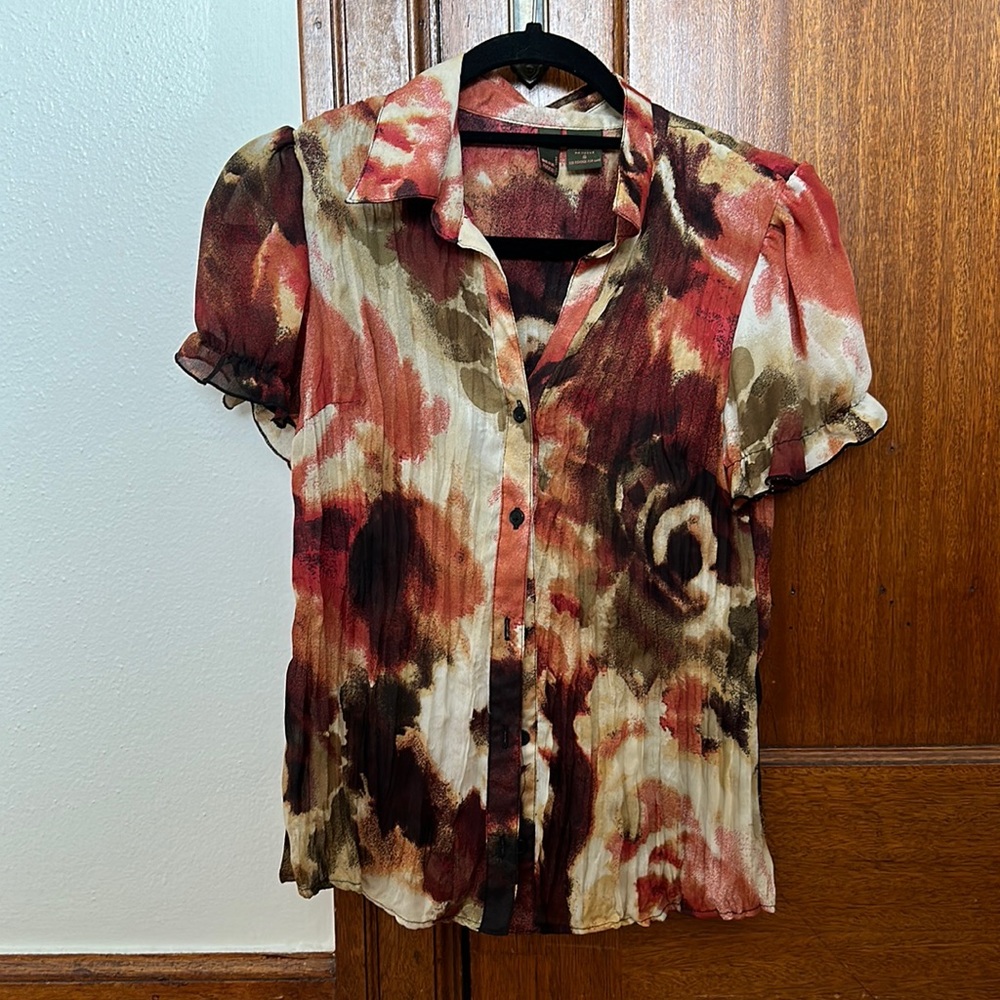 🌸 Chiffon soft pleated button-up blouse 🌸